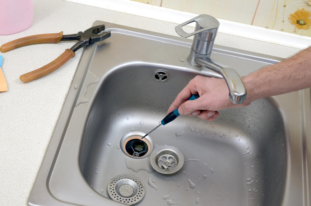 Kitchen Sink Drain Cleaning