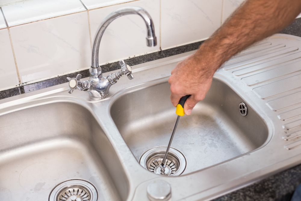 Kitchen Sink Drain Cleaning